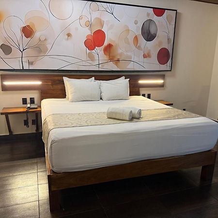 Hotel Kavia 5Th Avenida (Adults Only) Playa del Carmen Exterior photo